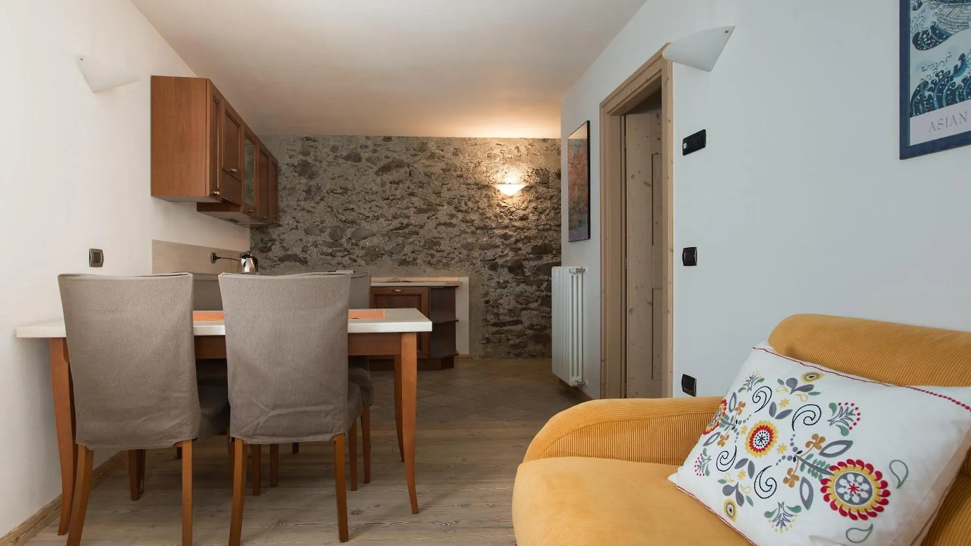 Casa Del Sol Apartaments Бормио Италия