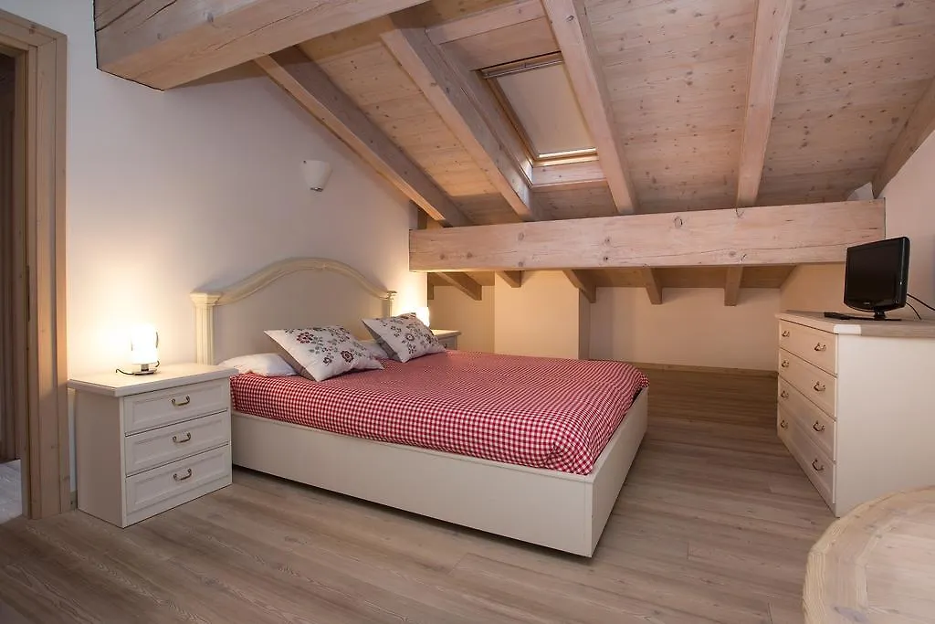 Апартаменты Casa Del Sol Apartaments Бормио